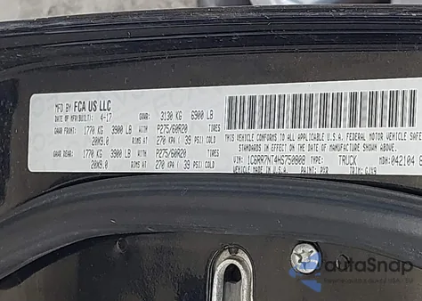 2017 Ram 1500 Laramie 4X4 5'7 Box z USA, uszkodzony, nr VIN 1C6RR7NT4HS750808